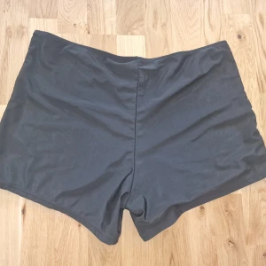 Bad shorts - Super fina, aldrig använda men lapparna avklippta🫶🏼