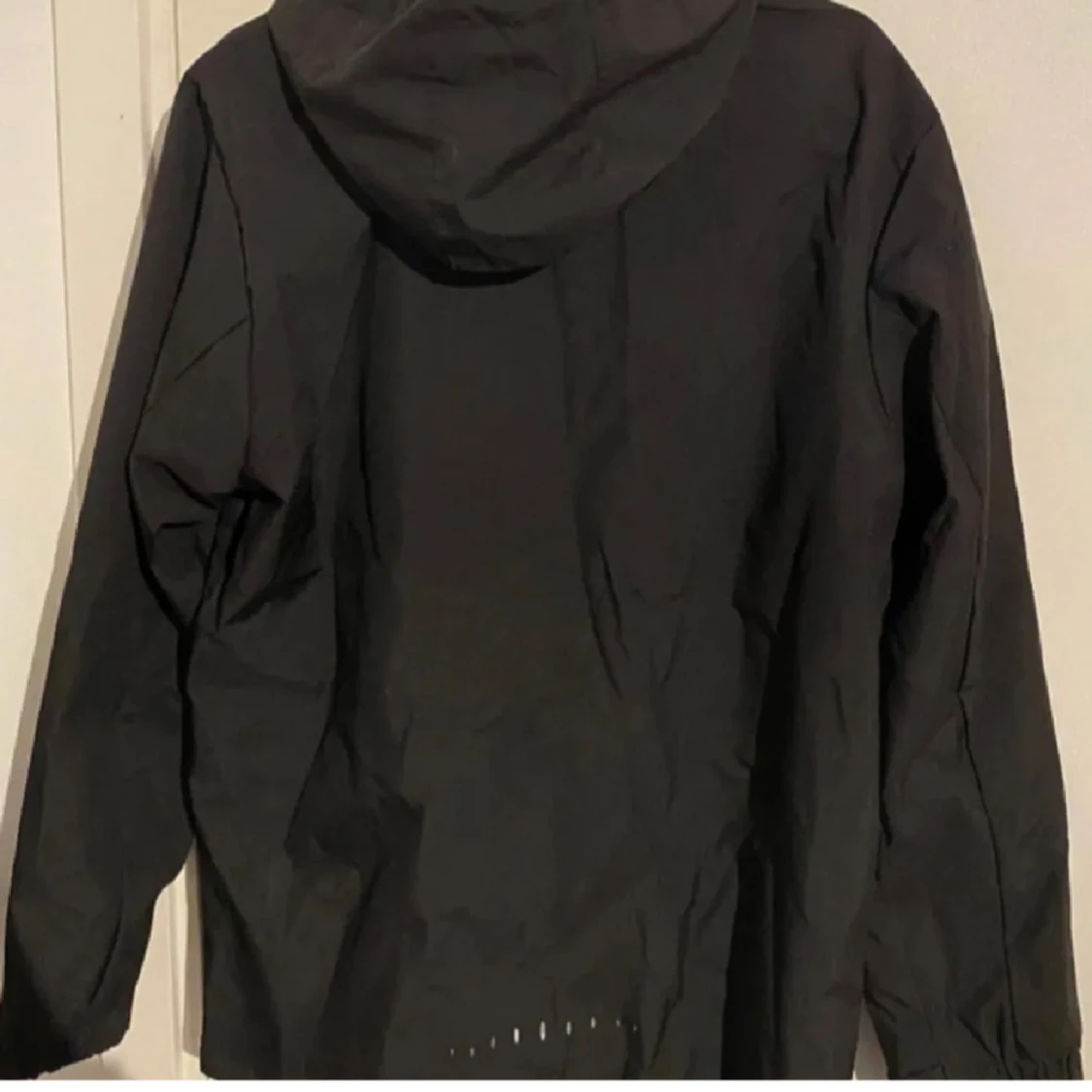 Under armour jacka  - 90