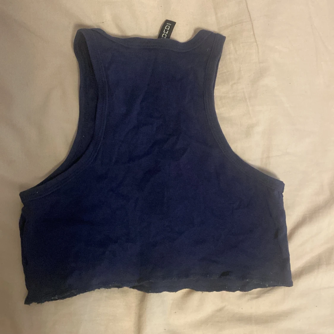 En marinblå topp från H&M  - 90