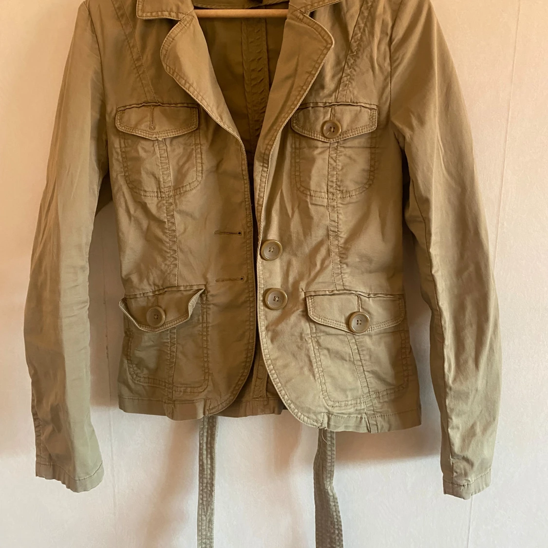 Beige kavaj från H&M - 91