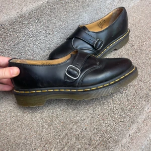 Dr. Martens strl 37 - Dr. Martens i fint skick. 