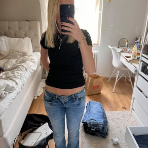 Ltb jeans  - Fina ltb jeans !! Slitna längst ner, men annars toppen skick. 