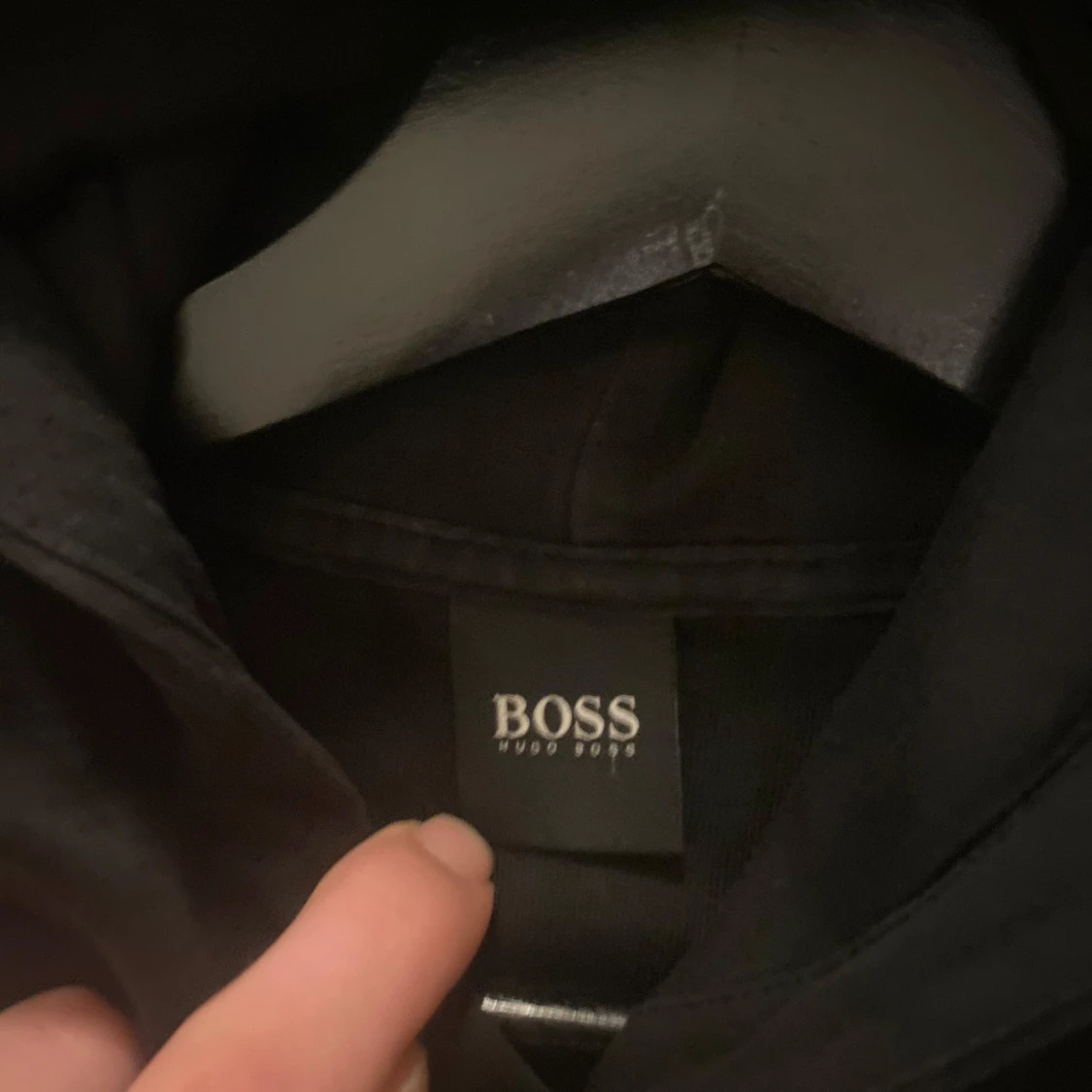 Svart hoodie från Hugo Boss - 91