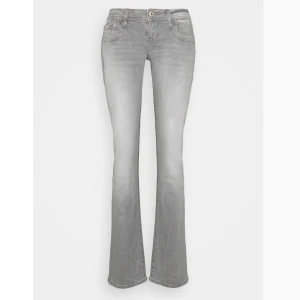 LTB jeans valerie - Säljer mina skitsnygga ltb jeans nu eftersom dom tyvärr blivit för små❤️Inga defekter 