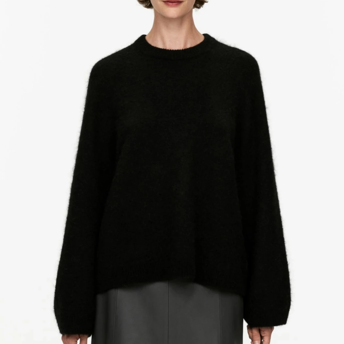 Svart stickad tröja