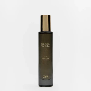 Sensual Vanilla Eau de Parfum från Zara - Säljer en elegant flaska Sensual Vanilla Eau de Parfum från Zara. Doften är varm och söt med en tydlig vaniljton, perfekt för både dag och kväll. Identisk med Billie Eilish parfym. En lyxig doft som passar alla tillfällen!