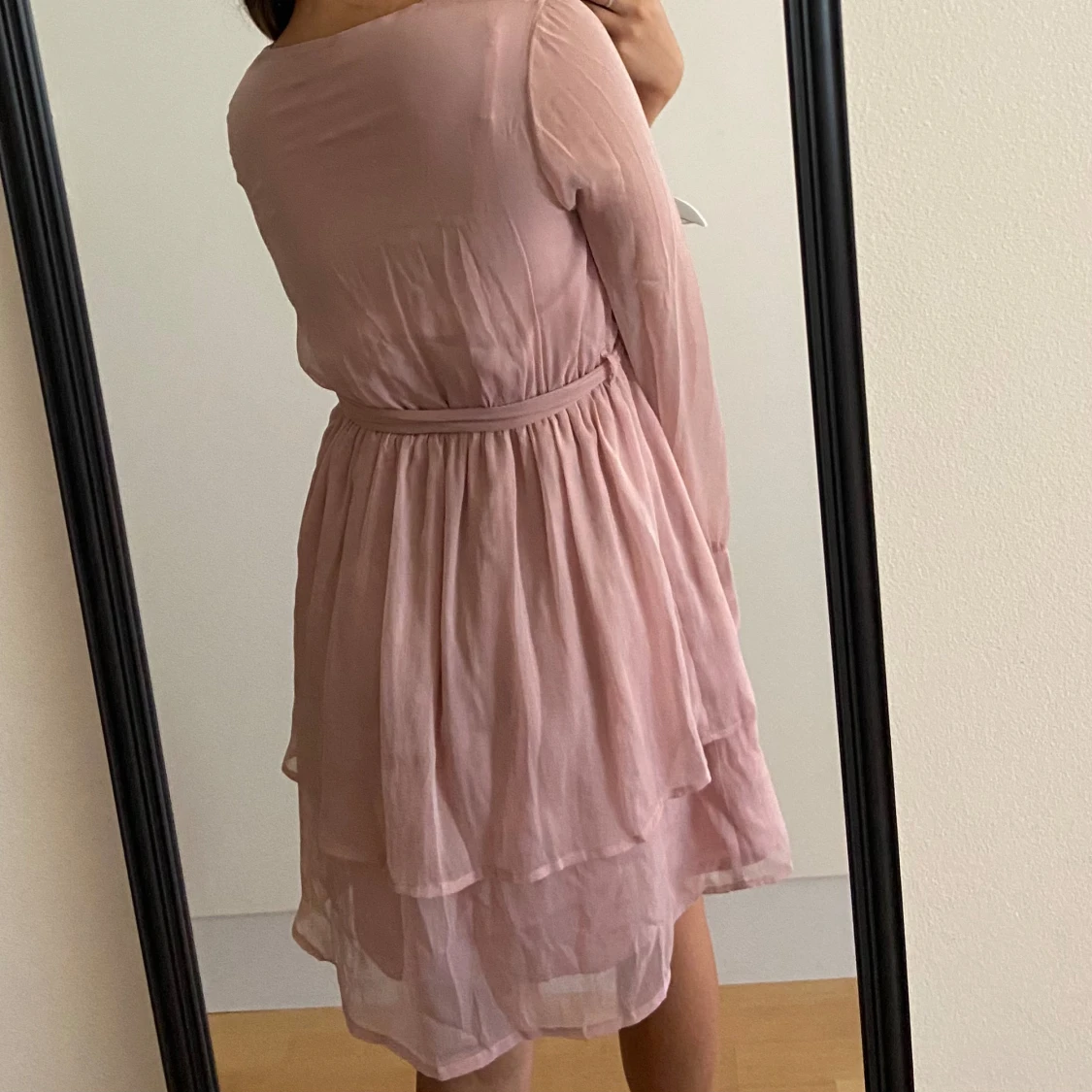 Rosa volangklänning - 90