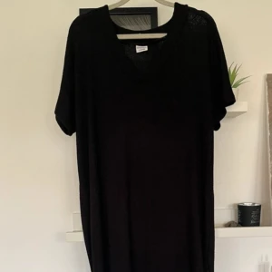 Klänning - ”Stickad” klänning  L (44/46)