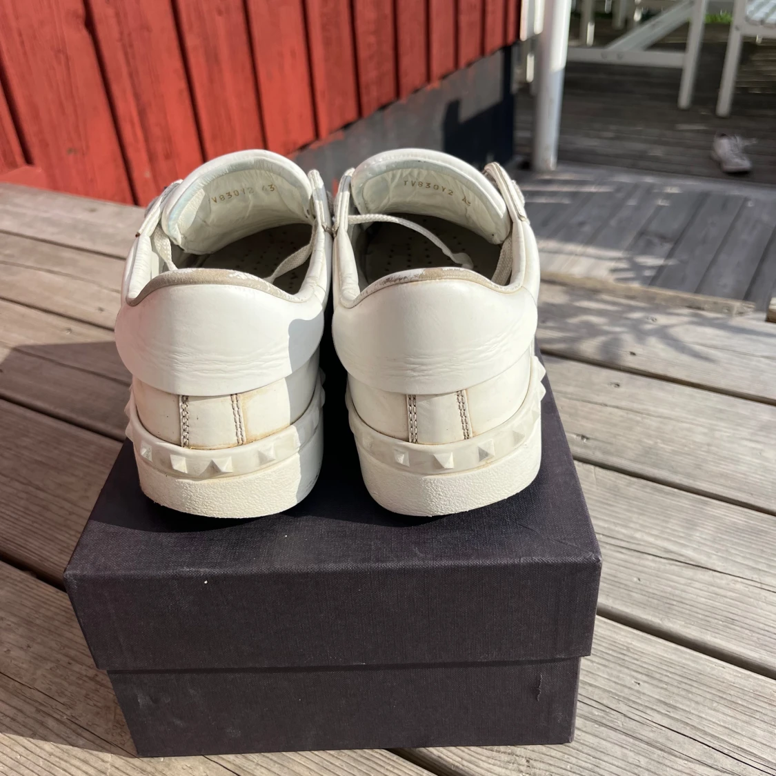 Valentino opens  - 92