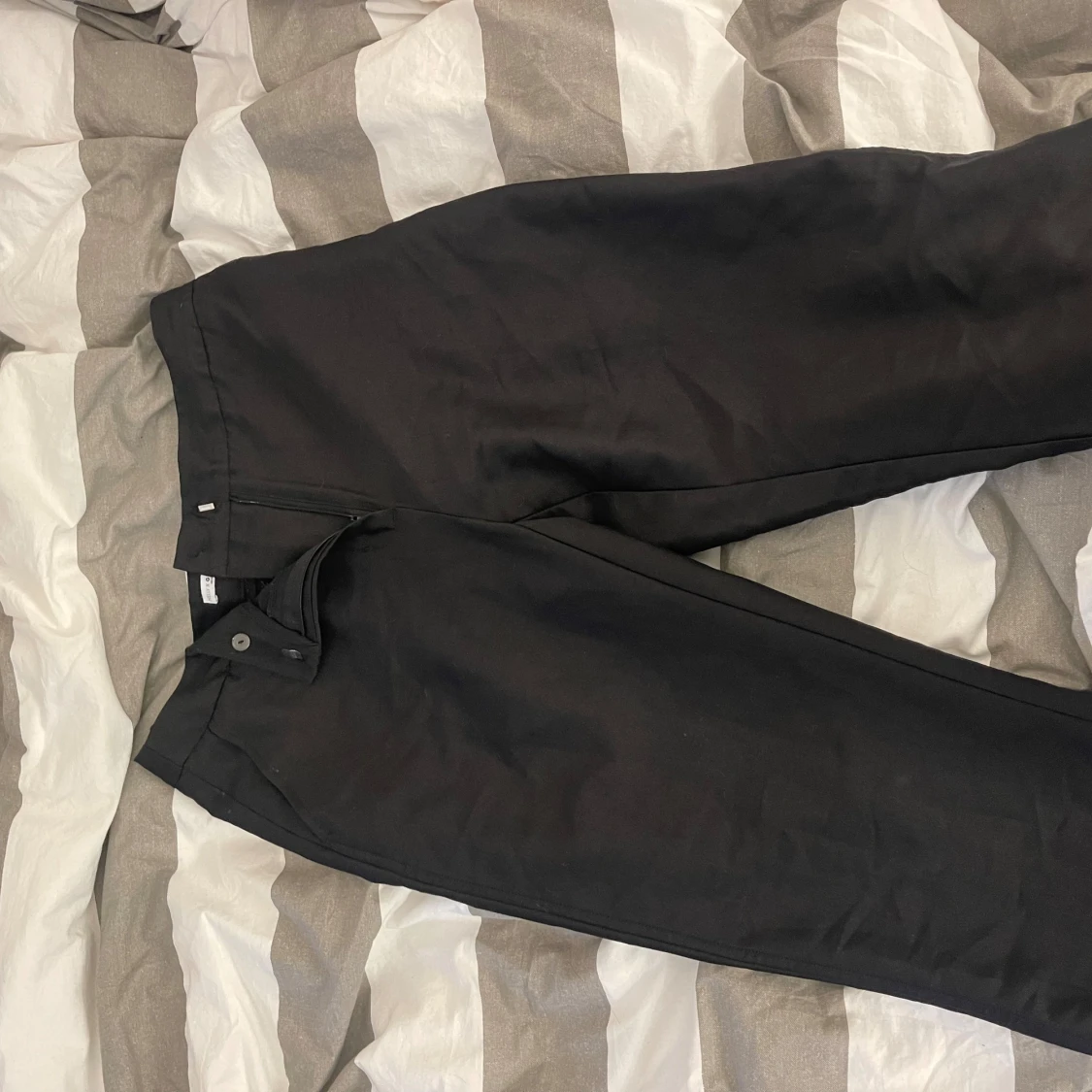 Svarta byxor från Nelly x Glamorous - 91