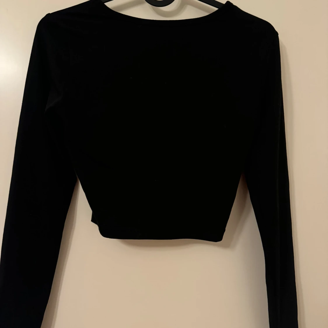 Långärmad crop top, grå & svart - 91