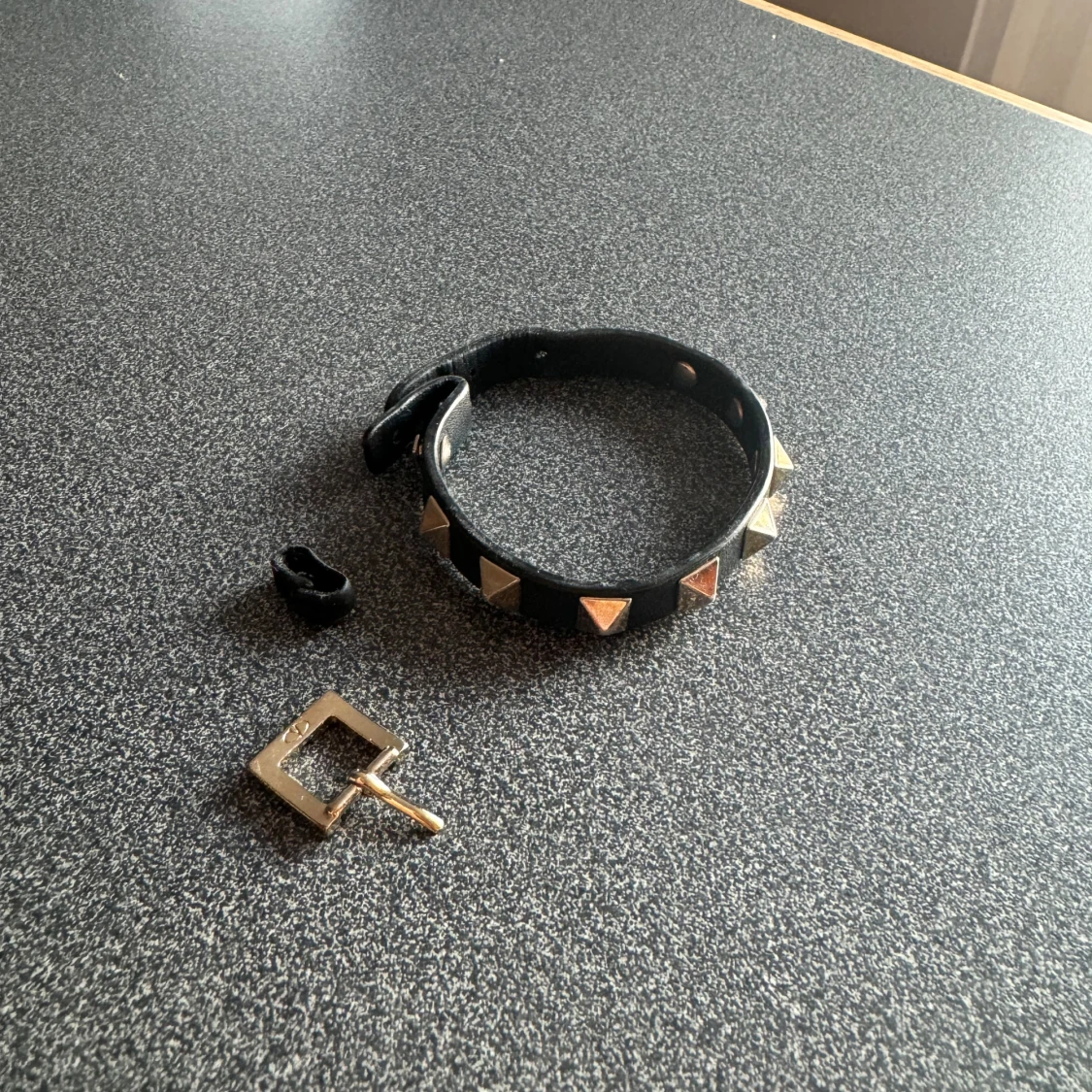 ÄKTA VALENTINO ARMBAND  - 91