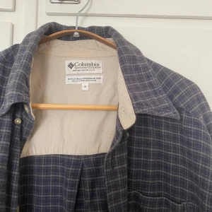 Skjorta / overshirt - Columbia, storlek M (man)