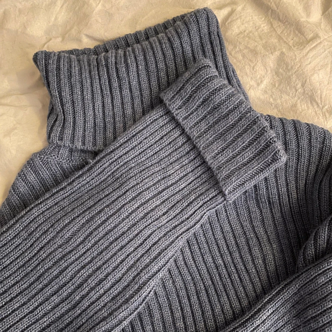 Stickad polotröja  - 90