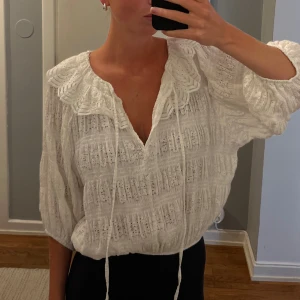 Blus från H&M - Blus från H&M 🤍