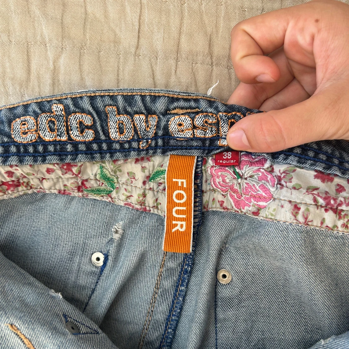 Esprit Lowrise Jeans - 91