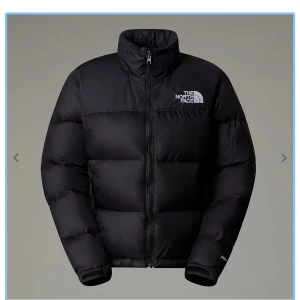 North face jacka - The north face dun jacka (1996 Retro Nuptse) i storlek XS.  Nypris 3899kr mitt pris 2000kr men kan diskuteras. Knappast använd så i bra skick