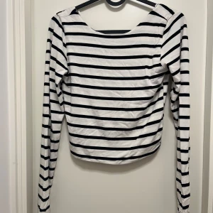 Tröja  - Säljer en tröja från new yorker.