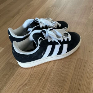 Campus 00 - Säljer mina superfina campus som knappt är använda 