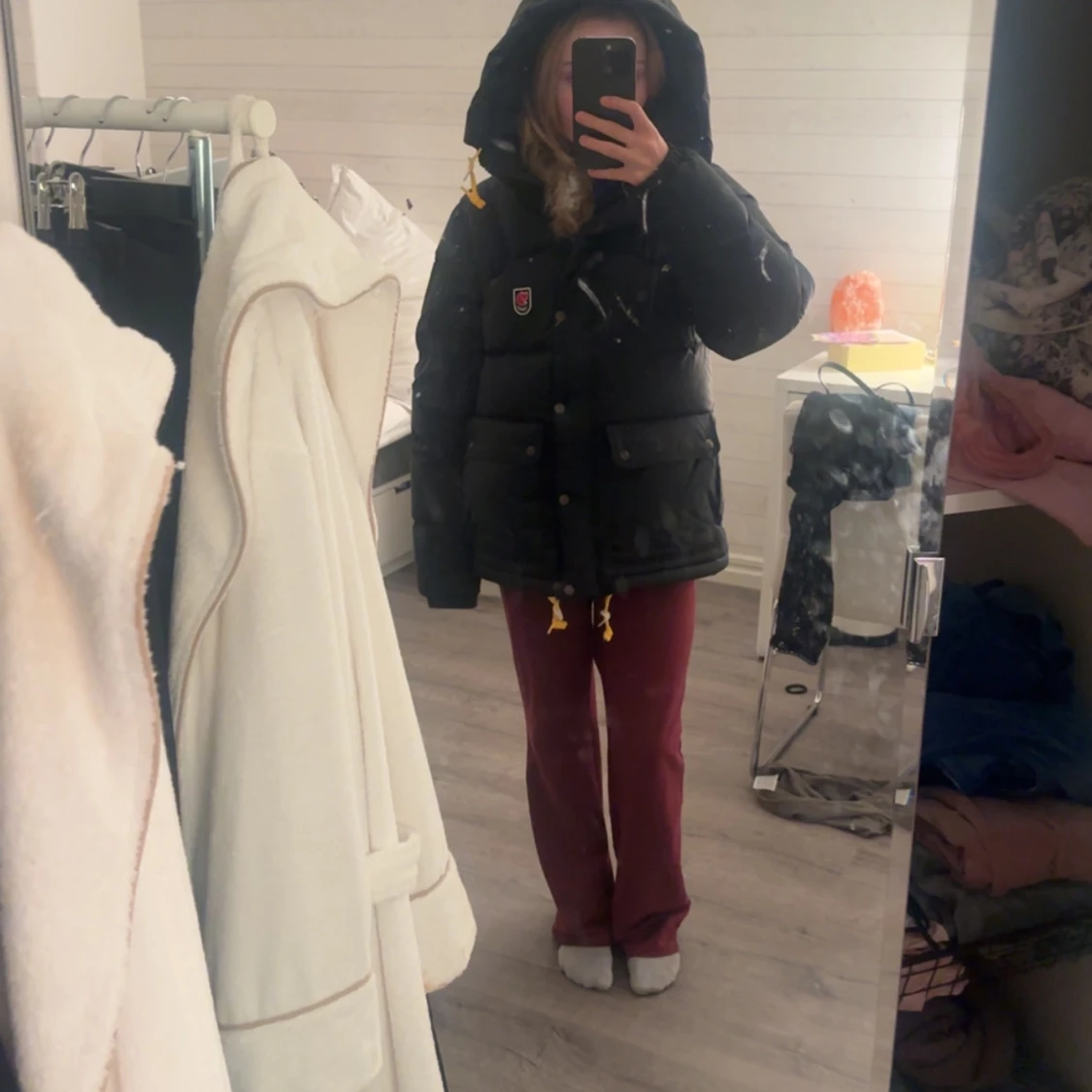 Svart dunjacka från Fjällräven - 90