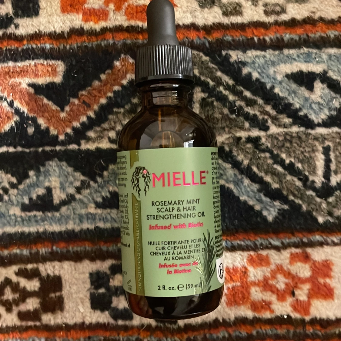 Mielle Rosemary Mint Scalp & Hair Strengthening Oil