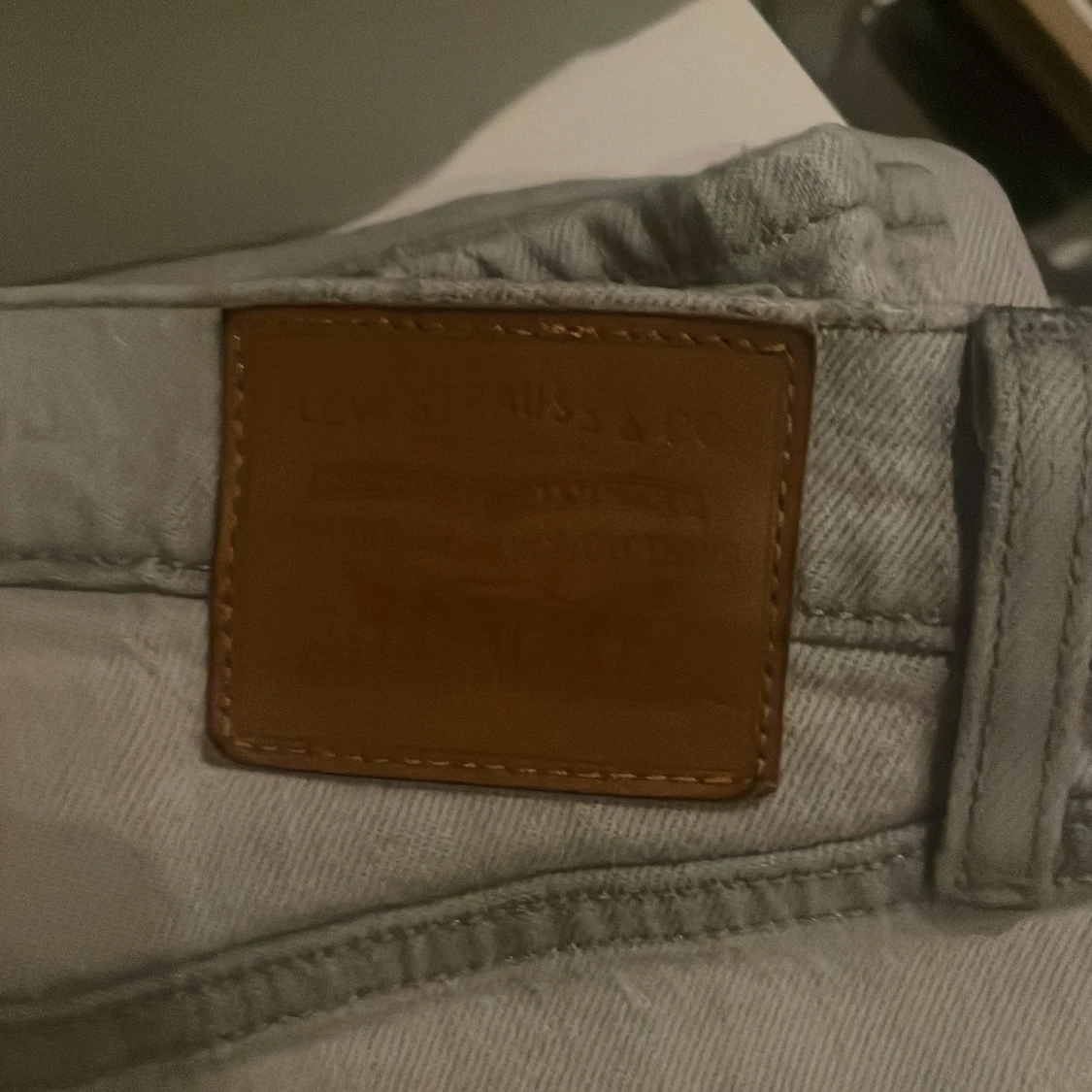 Gråa jeans från Levi's - 90