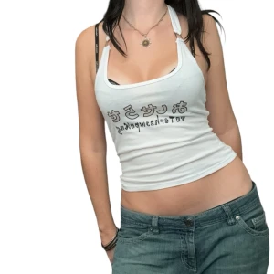 Skitsnygg haltertopp - Haltertopp. Skriv gärna om ni har frågor🤍