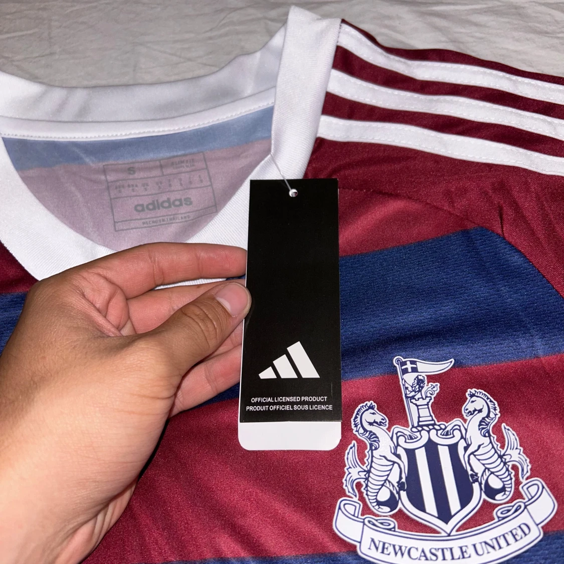 Newcastle 2024/25 Isak tröja - 92