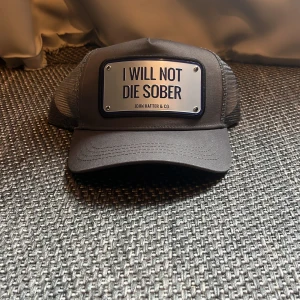 John Hatter & co - Säljer denna feta John hatter keps då den ej används. Den är helt ny så skick 10/10