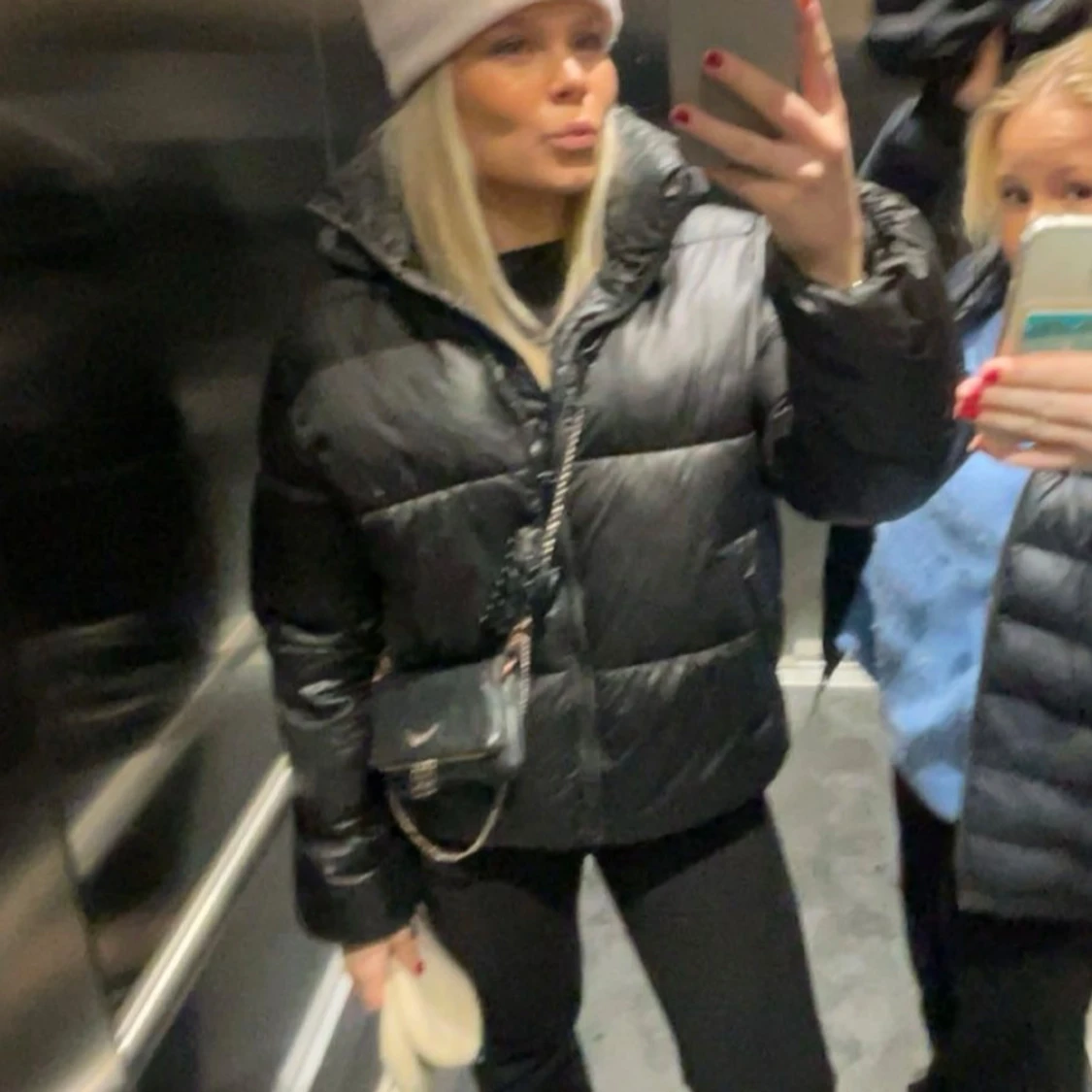 Svart pufferjacka från H&M