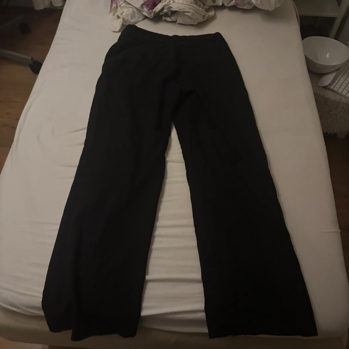 Svarta byxor - 91
