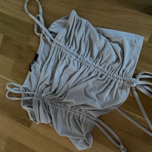 Toppar klädpaket - Klädpaket med olika toppar Stl s-l