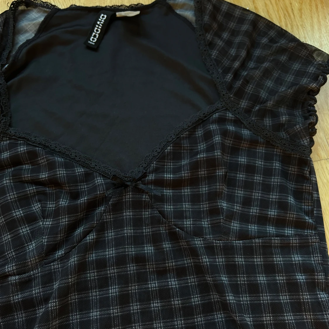 Svart rutig topp från h&m - 91