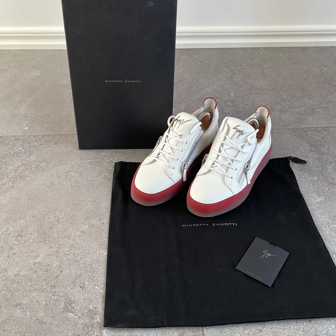 Giuseppe Zanotti Frankie  - 93