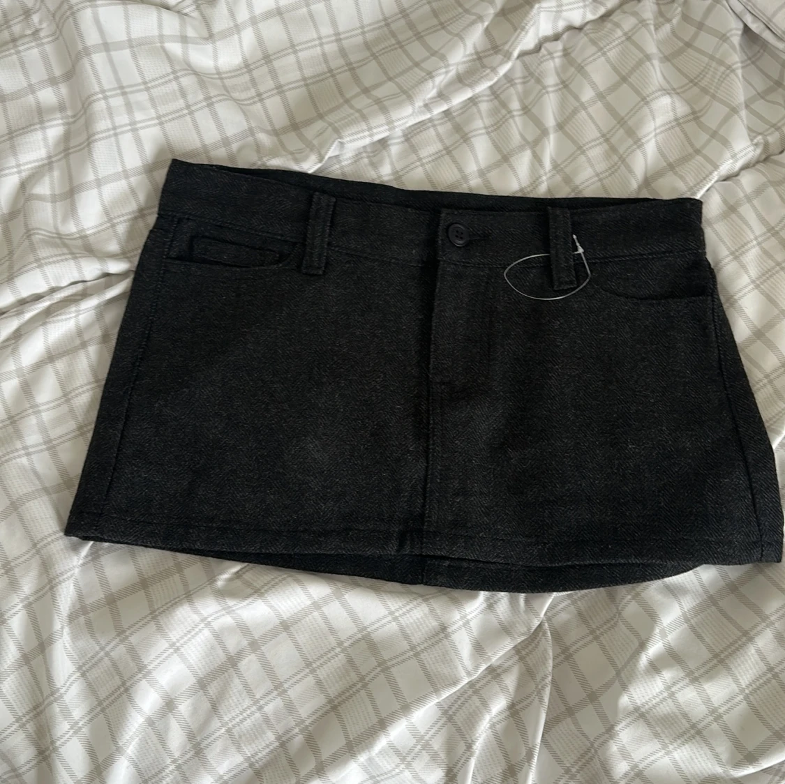 Mörk grå* Lågmidjad kjol  - 1