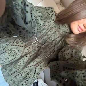 Ganni blus - Superfin blus/topp från Ganni som är använd någon enstaka gång! Passar XS-M skulle jag säga!