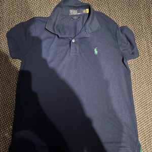 Ralph Lauren pike - |Ralph Lauren pike| skick 8/10| storlek s| Skriv för mer info🙌🏼