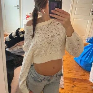 spetströja  - Jättesnygg spetströja som tyvärr inte kommer till användning❤️