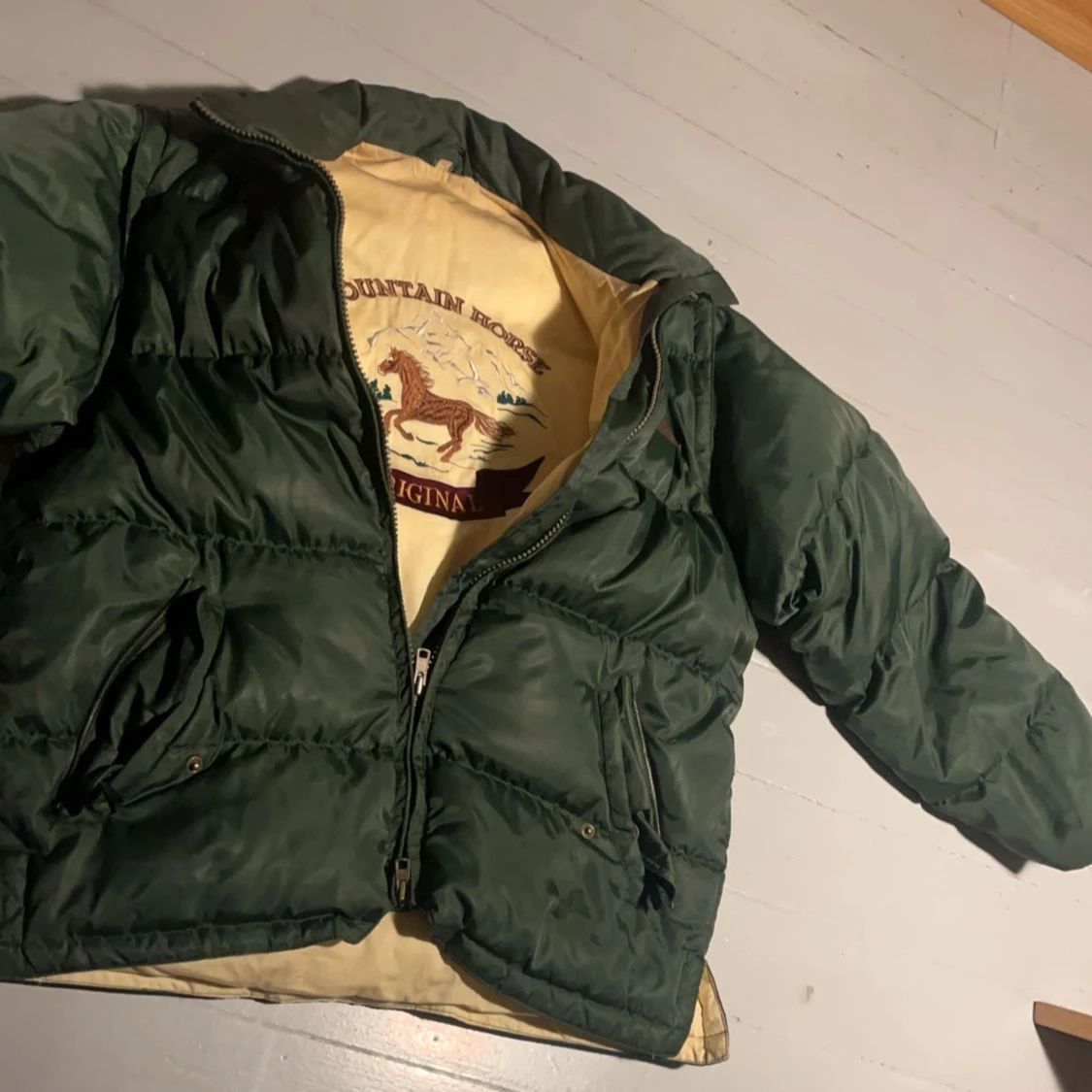 Mountain horse jacka