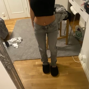 Jeans - Bra skick, oandvänd