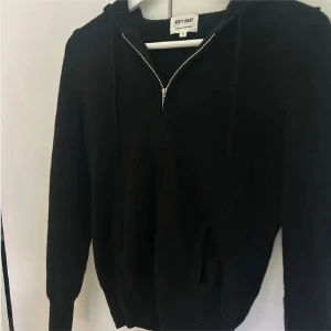 Soft goat zip - Så fin, gammla säljarens bilder. Jag har endast använt den 4 gånger och hon hade bara testad den. 
