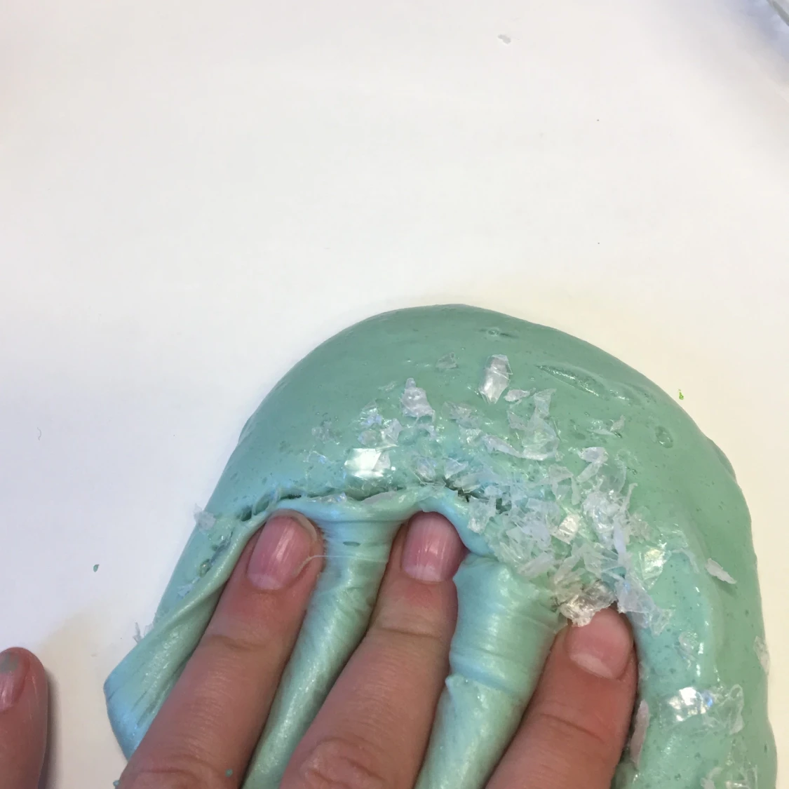 Grönt slime 25 kr med frakt - 90