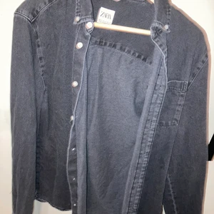 Zara faded overshirt - Snygg overshirt. Perfekt i alla årstider