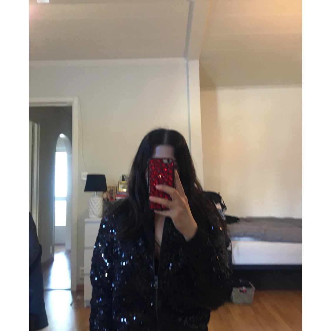 Paljett jacka / kofta i storlek small - 90