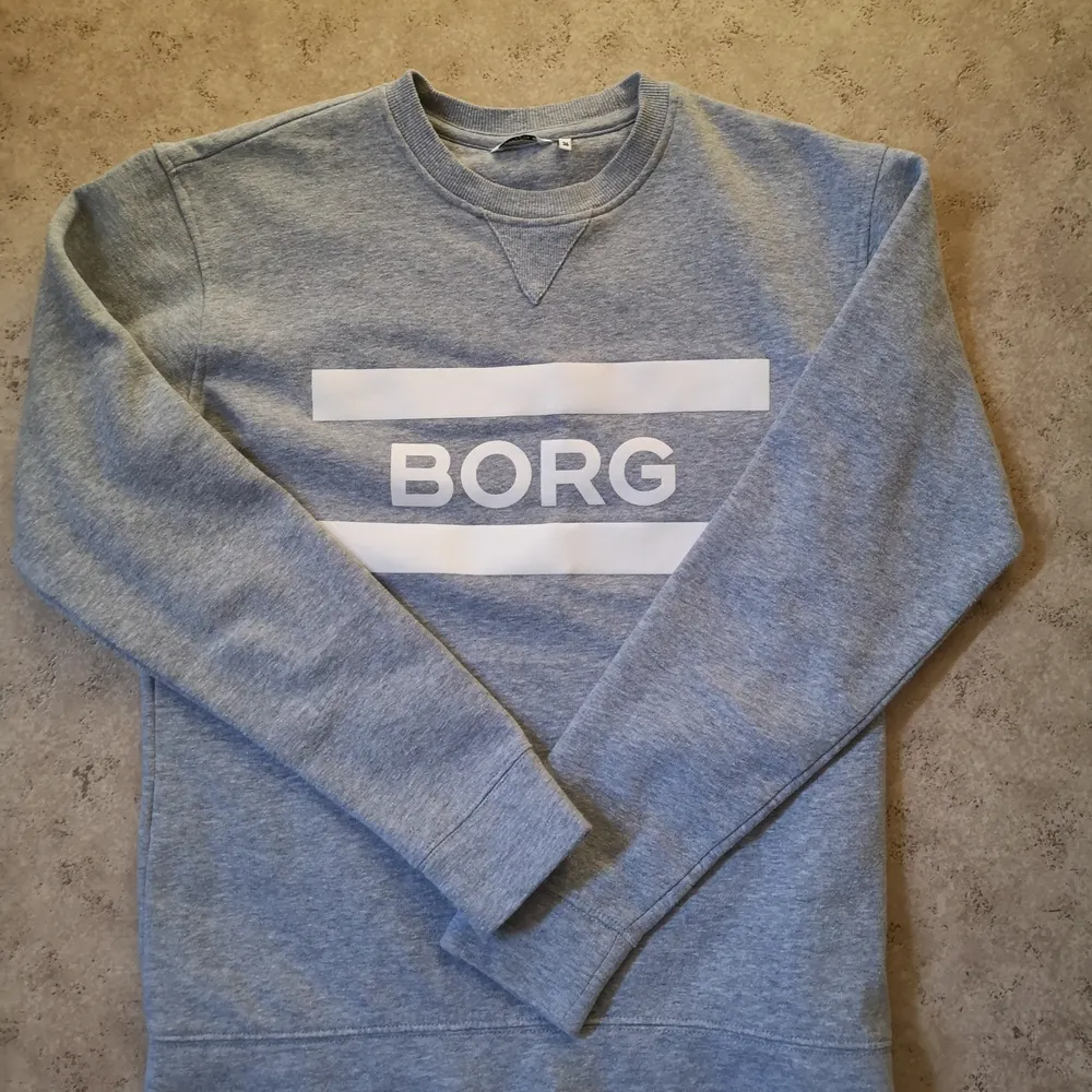 Säljer min Björn Borg i strl 36. Tröjor & Koftor.