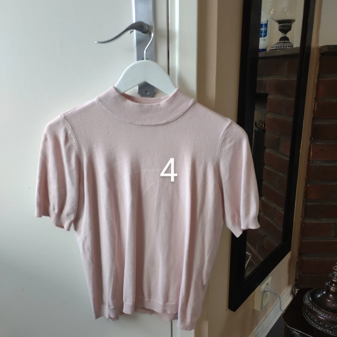 Märkeskläder i bra skick  - 90