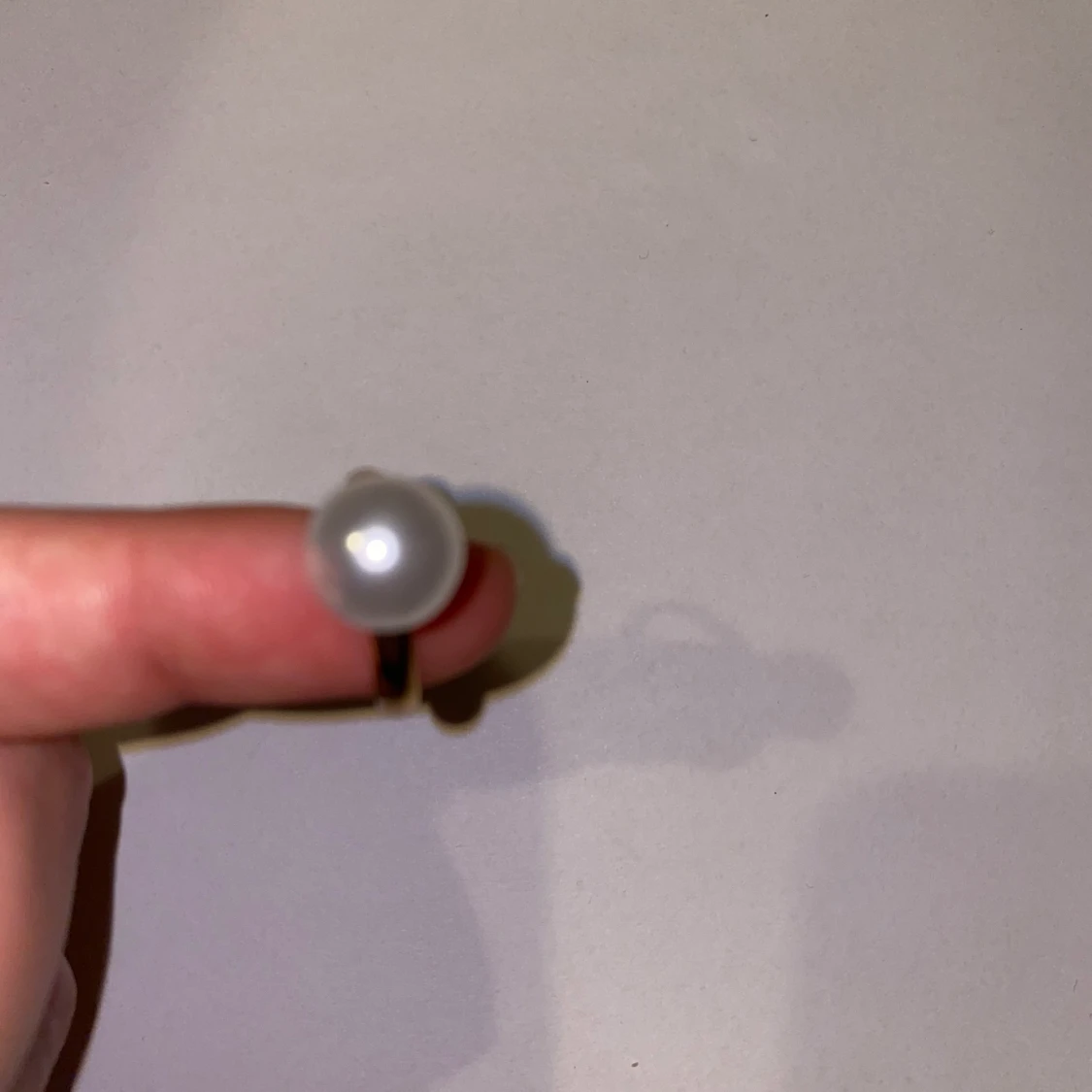 Guldig pärl ring - 90