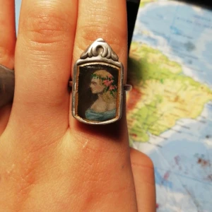 Handmålad ring  - Handmålad metal ring strl 8