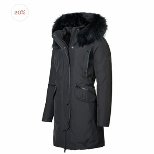 Rock and blue polar mid lång  - Knappt använd, köpt vintern 2020, otroligt fin päls, storlek 32 men är ganska stor har själv xs och den är lite för stor passar perfekt på min syster som har storlek S (pris kan diskuteras)