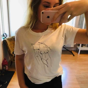  - ”I love myself” tisha från NAKD ✨